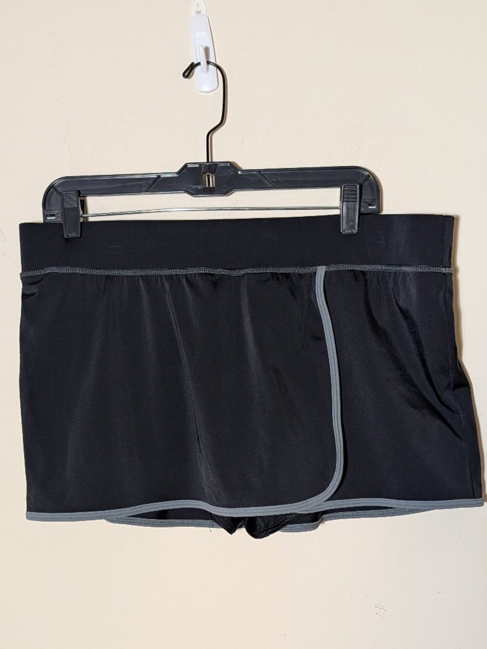 Lands' End Black Swim Skort Gray Trim Elastic Waist Coin Pocket Sz 14